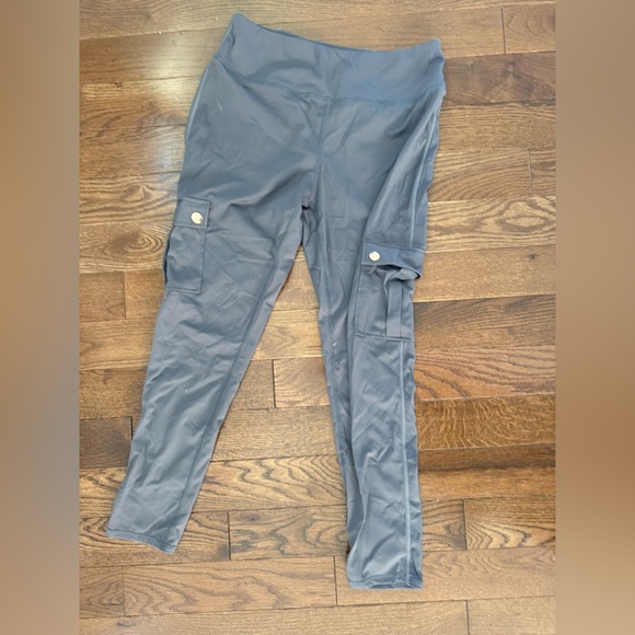 Gray Cargo Pants leggings with Button Details - Picture 1 of 2